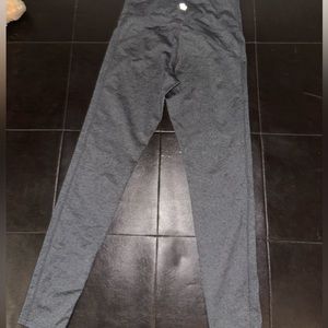 grey leggings